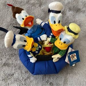 NWT Disney Beanie Babies Donald Duck 65th Anniversary Set